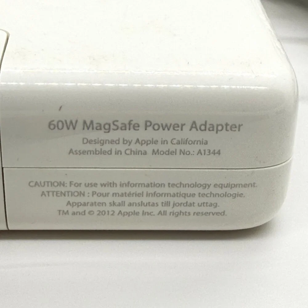 Apple A1344 AC Adapter 60W for MacBook & MacBook Pro 13